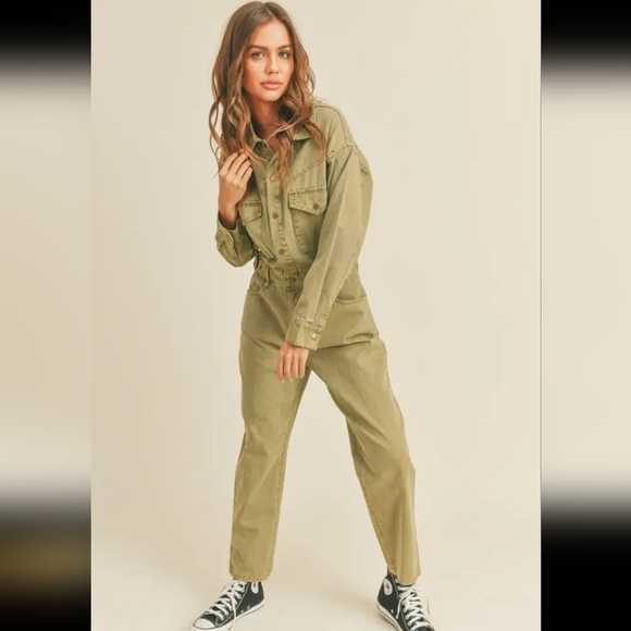 MIOU Muse NWTs Long Sleeve Utility Jumpsuit - Picture 1 of 6